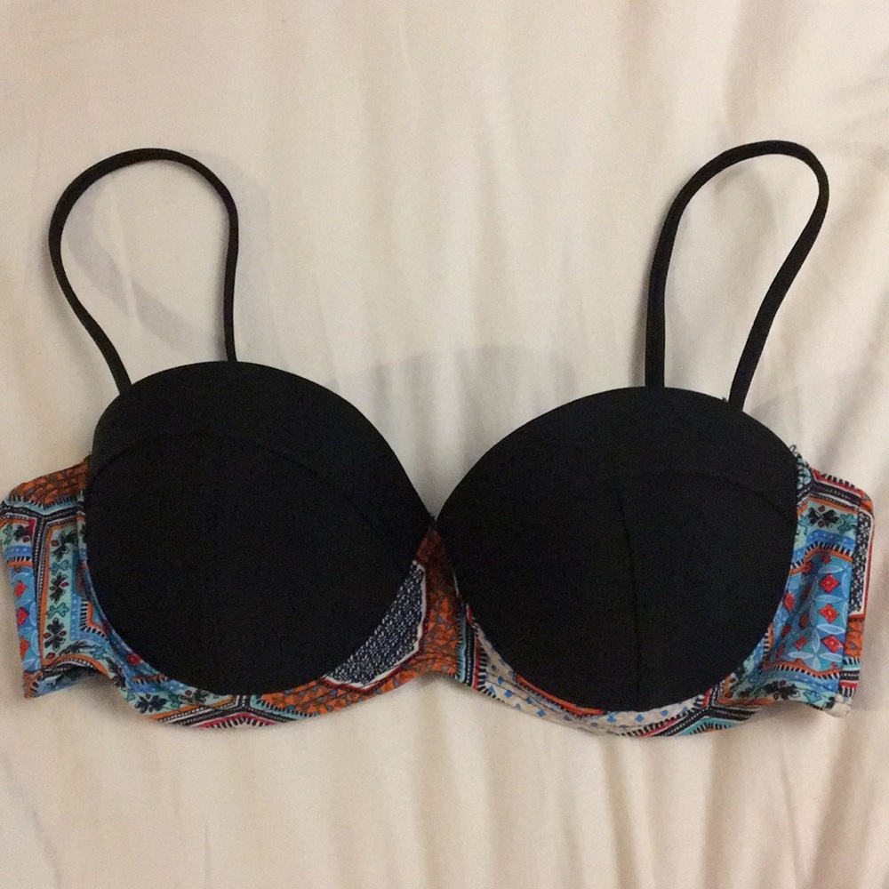 Bandeau push up bikini top